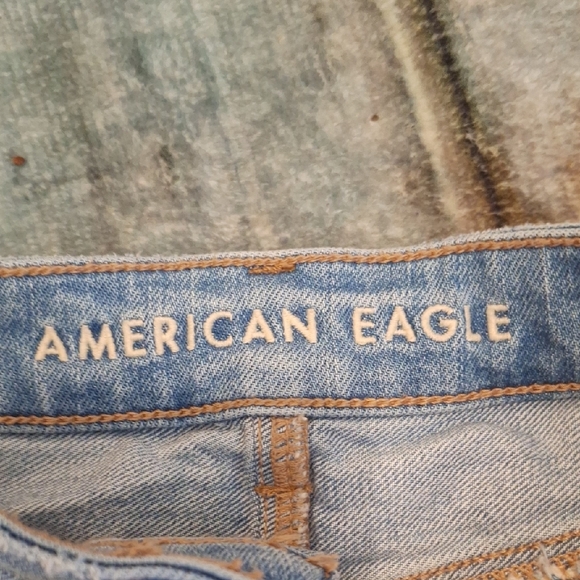 American Eagle Outfitters Light Blue Patchwork Jean Shorts. Size 0 - Picture 5 of 7